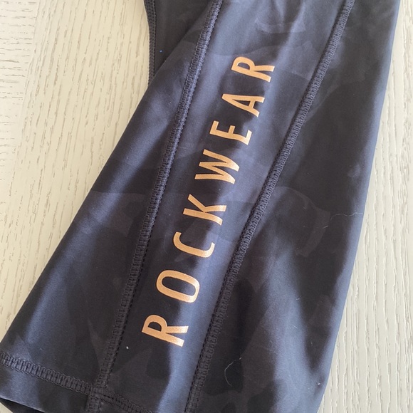 Rockwear Capri Leggings - Picture 3 of 8